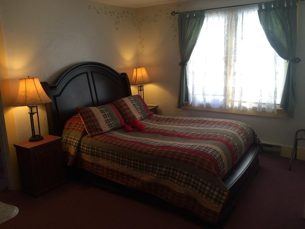 Wilderness Inn Bed And Breakfast Норт-Вудсток Экстерьер фото