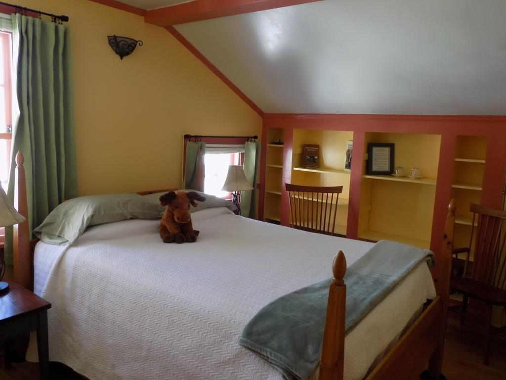 Wilderness Inn Bed And Breakfast Норт-Вудсток Экстерьер фото